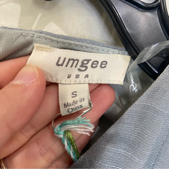 NWT Umgee Embroidered Dress in Cool Grey - Picture 10 of 16